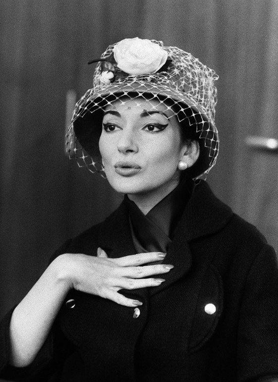Ja, Maria Callas i moje jelita!